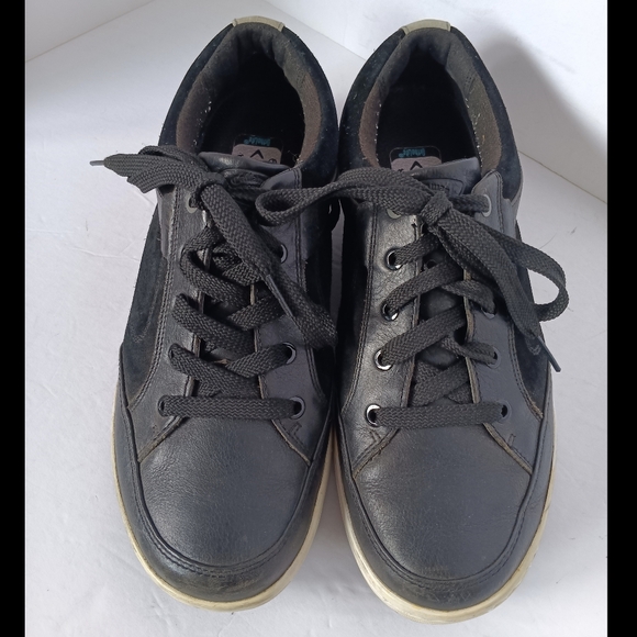 🖤 Callaway Ortholite Mens Golf Shoes Black Leather 9.5 - Picture 3 of 15